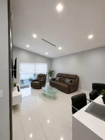 10049 SW 222nd Street Cutler Bay FL 33190