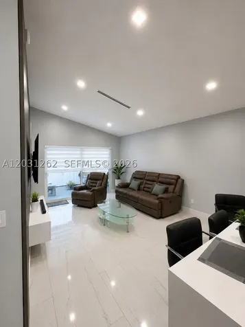 10049 SW 222nd Street Cutler Bay FL 33190