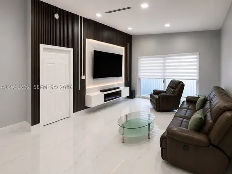 10049 SW 222nd Street Cutler Bay FL 33190