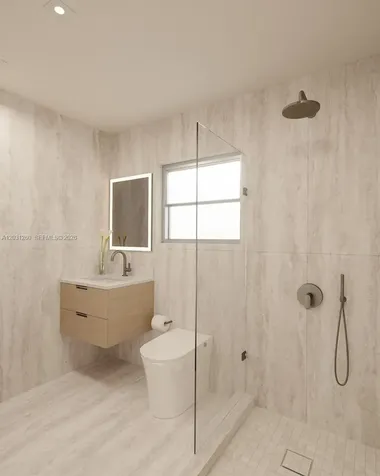 250 Collins Avenue Miami Beach FL 33139