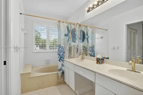 7525 NW 61st Terrace Parkland FL 33067