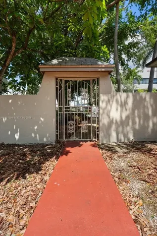 969 N Krome Avenue Homestead FL 33030