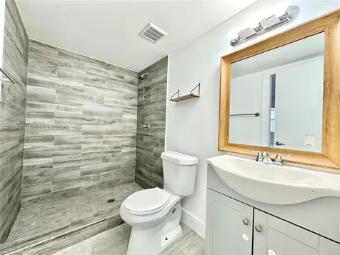 19751 SW 114th Avenue Miami FL 33157