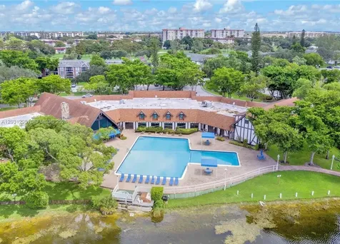 3650 Inverrary Drive Lauderhill FL 33319
