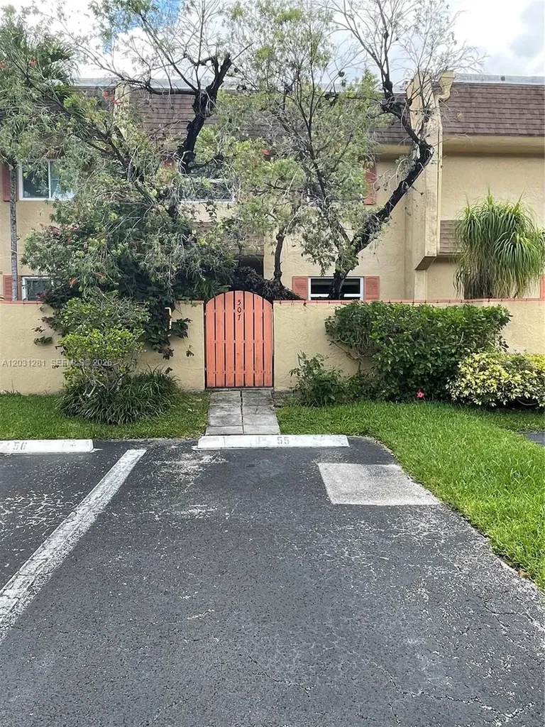7175 Nova Drive Davie FL 33317