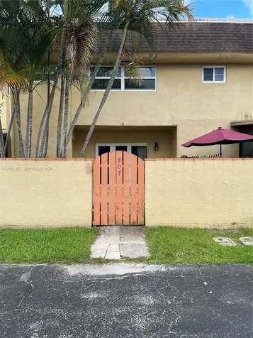 7175 Nova Drive Davie FL 33317