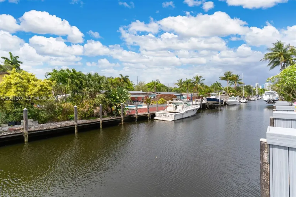 1713 SW 5th Street Fort Lauderdale FL 33312