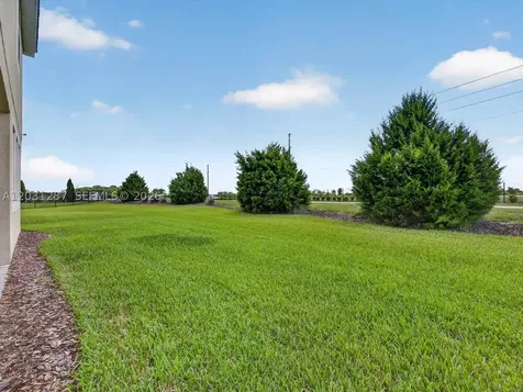 1152 Trappers Trail Loop Davenport FL 33896
