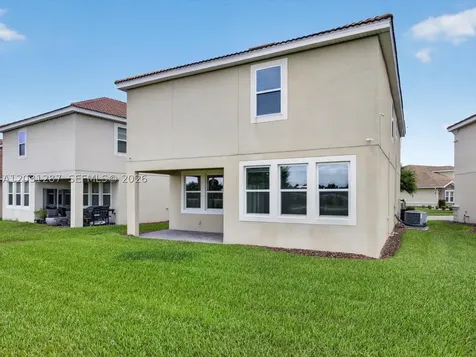 1152 Trappers Trail Loop Davenport FL 33896