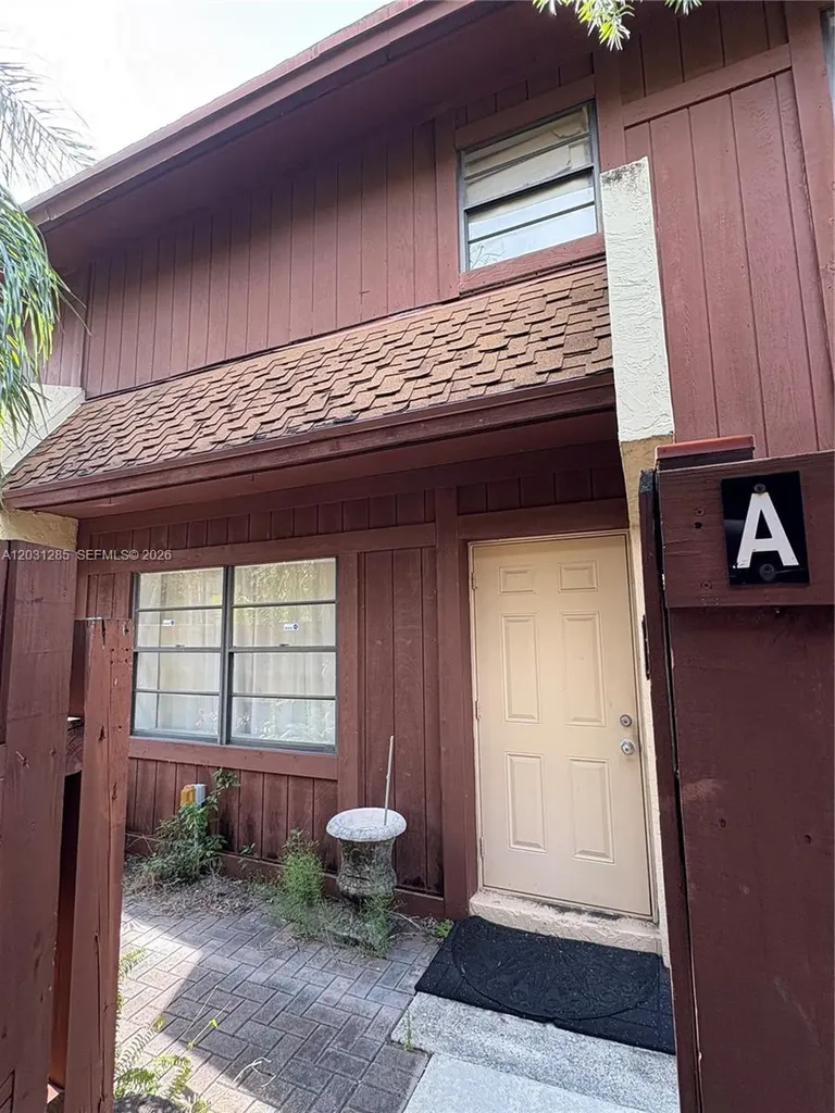 7104 SW 114th Place Miami FL 33173