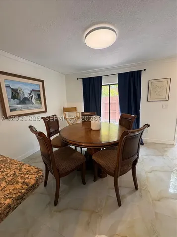 7104 SW 114th Place Miami FL 33173