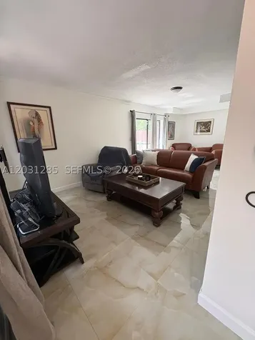 7104 SW 114th Place Miami FL 33173