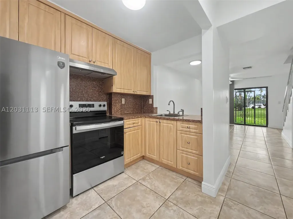 1001 SW 105 Avenue Miami FL 33174