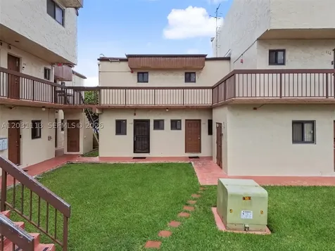 1001 SW 105 Avenue Miami FL 33174