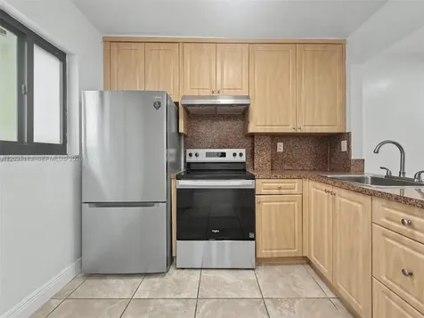 1001 SW 105 Avenue Miami FL 33174