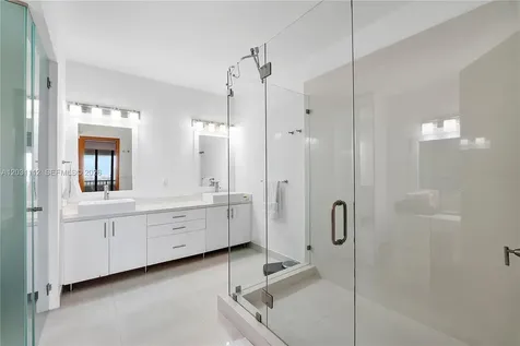 2 Grove Isle Drive Miami FL 33133