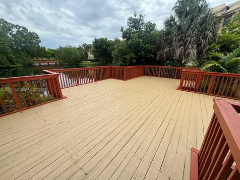 9999 Summerbreeze Drive Sunrise FL 33322