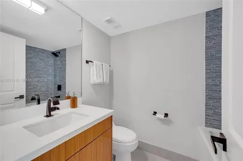 10175 Collins Avenue Bal Harbour FL 33154