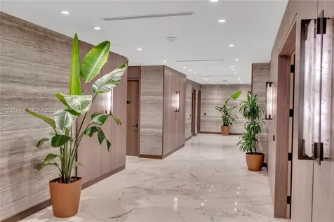 10175 Collins Avenue Bal Harbour FL 33154