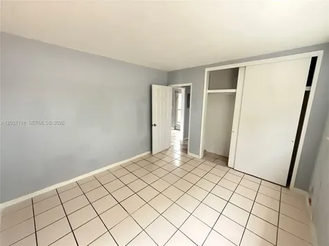2917 Middle River Drive Fort Lauderdale FL 33306