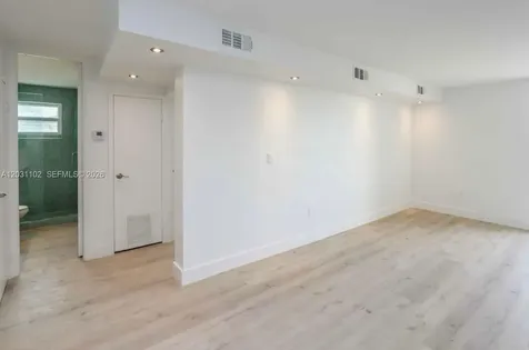 301 Jefferson Avenue Miami Beach FL 33139