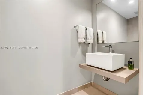 1000 Brickell Plaza Miami FL 33131