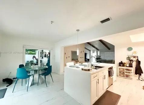 11371 NW 32nd Manor Sunrise FL 33323