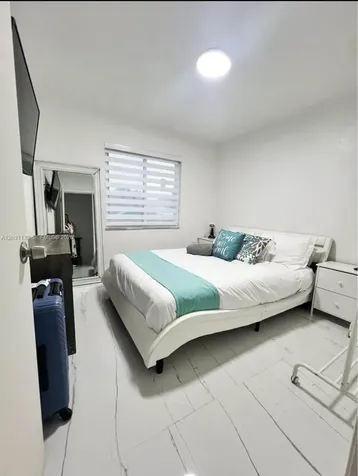 11371 NW 32nd Manor Sunrise FL 33323