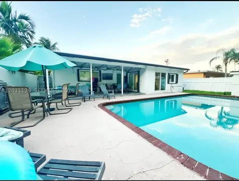 11371 NW 32nd Manor Sunrise FL 33323