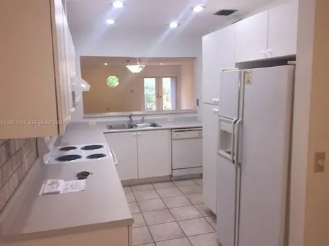 11449 SW 84 Lane Miami FL 33173