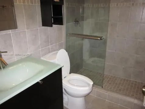 11449 SW 84 Lane Miami FL 33173