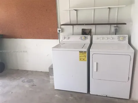 11449 SW 84 Lane Miami FL 33173