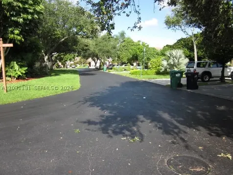 11449 SW 84 Lane Miami FL 33173
