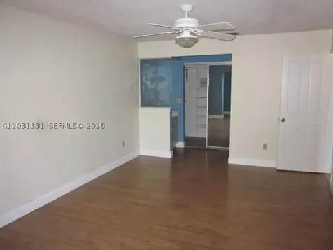 11449 SW 84 Lane Miami FL 33173