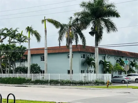 880 NE 18th Avenue Homestead FL 33033