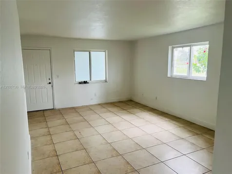 880 NE 18th Avenue Homestead FL 33033