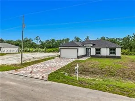 3310 61st Street Lehigh Acres FL 33971