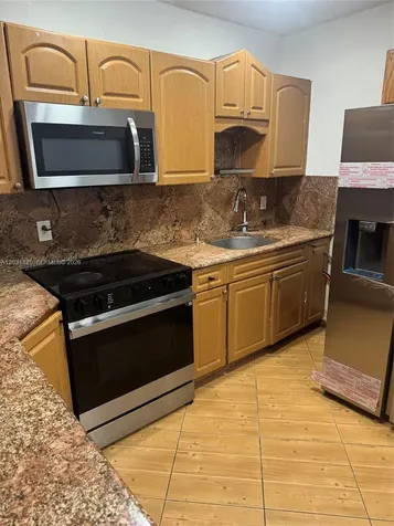 1120 SW 73rd Avenue Miami FL 33144