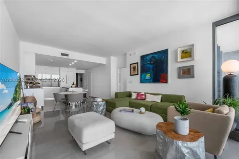 88 SW 7th Street Miami FL 33130