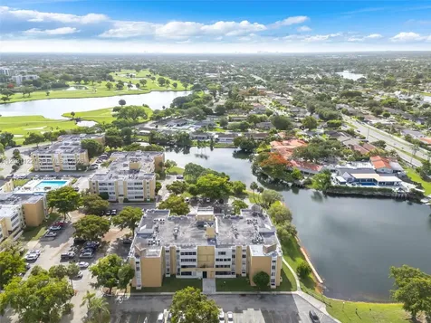 6911 SW 147th Avenue Miami FL 33193