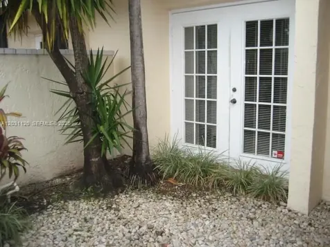 8817 SW 113 Pl Creek W Miami FL 33176