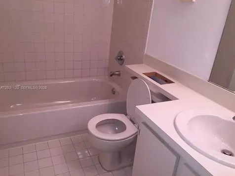 8817 SW 113 Pl Creek W Miami FL 33176