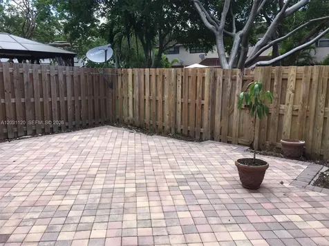 8817 SW 113 Pl Creek W Miami FL 33176