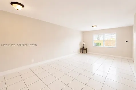 2686 NW 60th Way Sunrise FL 33313