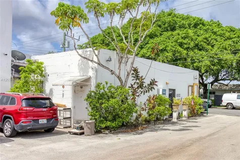 13 N Federal Highway Dania Beach FL 33004