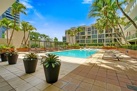 3449 NE 1st Avenue Miami FL 33137