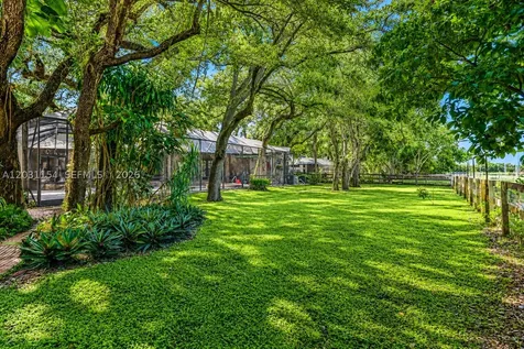 5440 Shady Oak Lane Dania Beach FL 33312