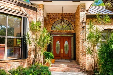 5440 Shady Oak Lane Dania Beach FL 33312