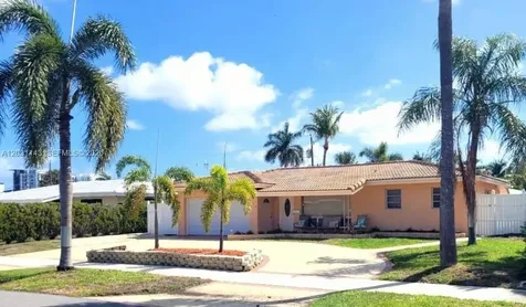 270 SE 1st Terrace Pompano Beach FL 33060