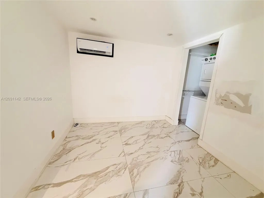 201 Calle Grande Drive Hollywood FL 33021